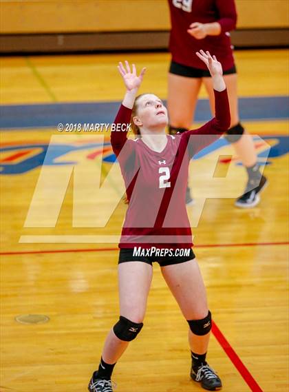 Thumbnail 3 in Helias vs Osage (MSHSAA D9 Semifinal) photogallery.