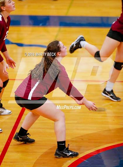 Thumbnail 1 in Helias vs Osage (MSHSAA D9 Semifinal) photogallery.