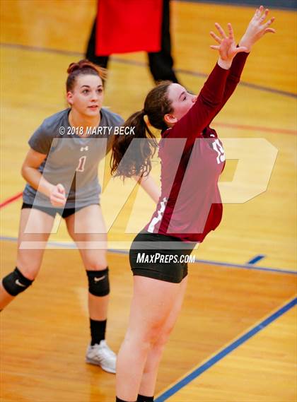 Thumbnail 1 in Helias vs Osage (MSHSAA D9 Semifinal) photogallery.