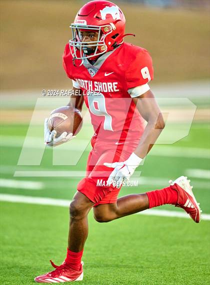 Thumbnail 1 in Atascocita vs North Shore (A Team) photogallery.