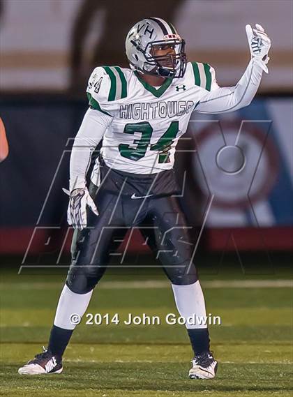 Thumbnail 2 in Fort Bend Hightower vs. Friendswood UIL Region 3 6A Div 2 Bi-district) photogallery.