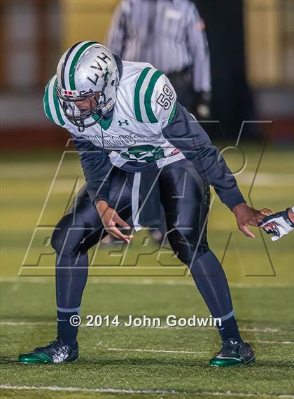 Thumbnail 3 in Fort Bend Hightower vs. Friendswood UIL Region 3 6A Div 2 Bi-district) photogallery.