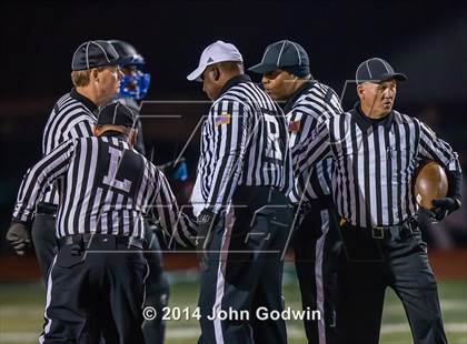 Thumbnail 1 in Fort Bend Hightower vs. Friendswood UIL Region 3 6A Div 2 Bi-district) photogallery.