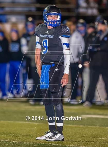 Thumbnail 1 in Fort Bend Hightower vs. Friendswood UIL Region 3 6A Div 2 Bi-district) photogallery.