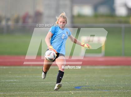 Thumbnail 2 in Holy Family @ Windsor (CHSAA 4A Quarterfinals) photogallery.