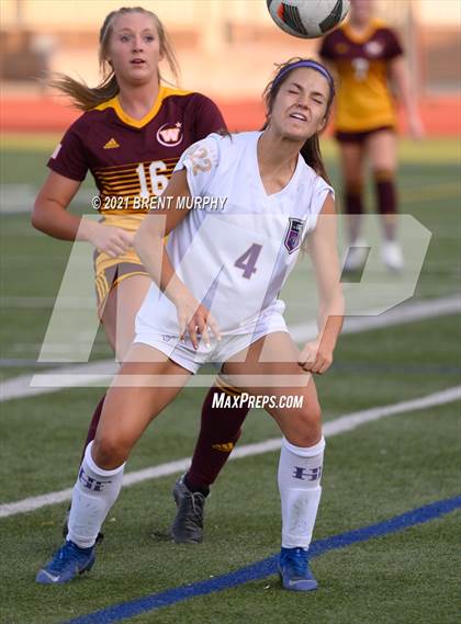 Thumbnail 2 in Holy Family @ Windsor (CHSAA 4A Quarterfinals) photogallery.