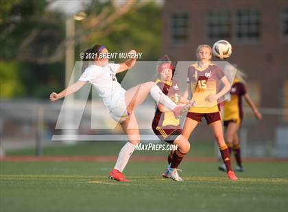 Thumbnail 1 in Holy Family @ Windsor (CHSAA 4A Quarterfinals) photogallery.