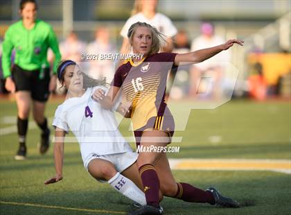 Thumbnail 2 in Holy Family @ Windsor (CHSAA 4A Quarterfinals) photogallery.