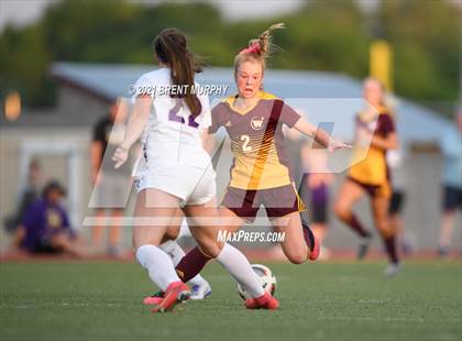 Thumbnail 2 in Holy Family @ Windsor (CHSAA 4A Quarterfinals) photogallery.