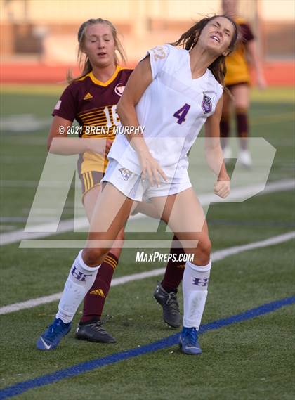Thumbnail 3 in Holy Family @ Windsor (CHSAA 4A Quarterfinals) photogallery.
