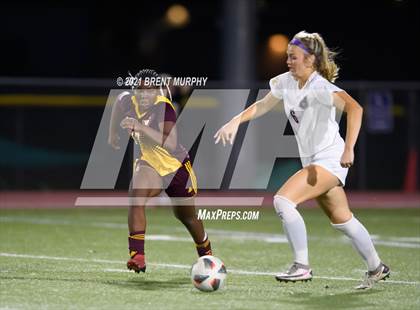 Thumbnail 1 in Holy Family @ Windsor (CHSAA 4A Quarterfinals) photogallery.