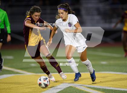 Thumbnail 2 in Holy Family @ Windsor (CHSAA 4A Quarterfinals) photogallery.