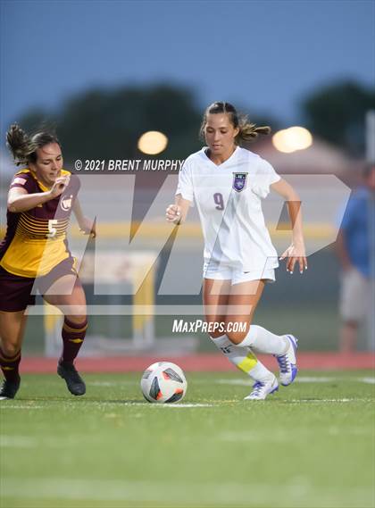 Thumbnail 1 in Holy Family @ Windsor (CHSAA 4A Quarterfinals) photogallery.
