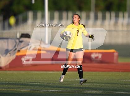 Thumbnail 2 in Holy Family @ Windsor (CHSAA 4A Quarterfinals) photogallery.