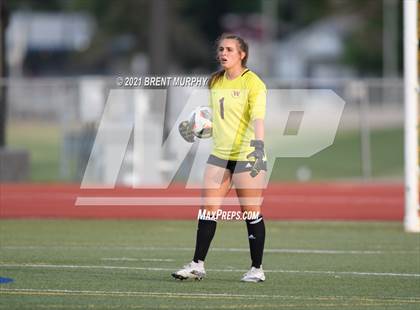 Thumbnail 1 in Holy Family @ Windsor (CHSAA 4A Quarterfinals) photogallery.