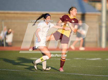 Thumbnail 3 in Holy Family @ Windsor (CHSAA 4A Quarterfinals) photogallery.