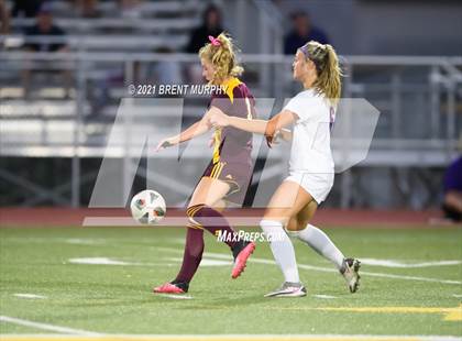Thumbnail 2 in Holy Family @ Windsor (CHSAA 4A Quarterfinals) photogallery.