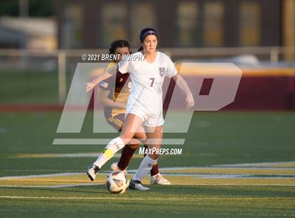 Thumbnail 1 in Holy Family @ Windsor (CHSAA 4A Quarterfinals) photogallery.