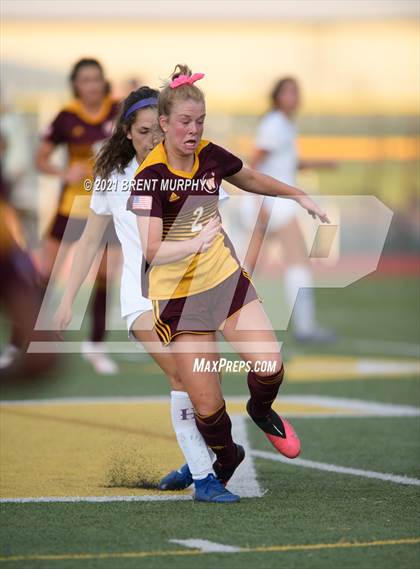 Thumbnail 1 in Holy Family @ Windsor (CHSAA 4A Quarterfinals) photogallery.