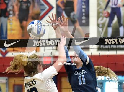 Thumbnail 2 in La Costa Canyon vs. Centennial (Durango Fall Classic) photogallery.