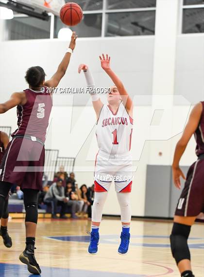 Thumbnail 2 in University @ Secaucus (NJSIAA North 2 Group 1 Final)  photogallery.
