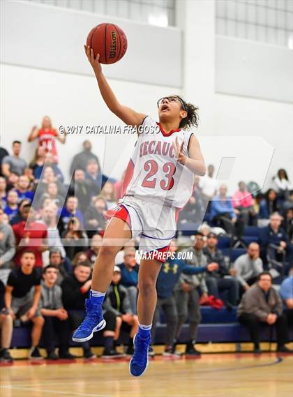 Thumbnail 3 in University @ Secaucus (NJSIAA North 2 Group 1 Final)  photogallery.
