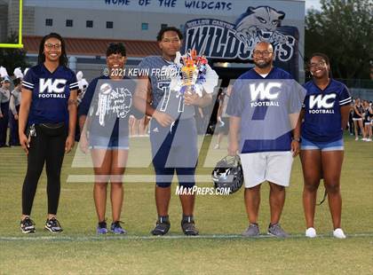 Thumbnail 1 in Willow Canyon Senior Night photogallery.