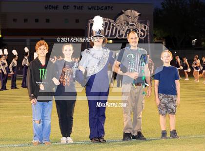 Thumbnail 2 in Willow Canyon Senior Night photogallery.