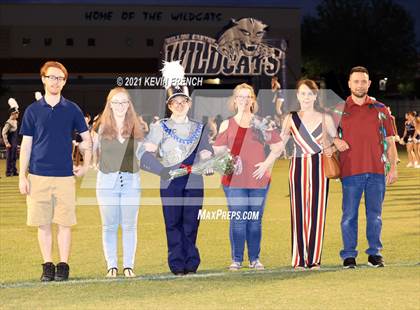 Thumbnail 1 in Willow Canyon Senior Night photogallery.