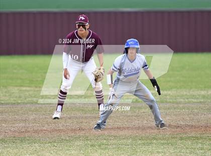 Thumbnail 3 in Braggs @ Webbers Falls (Game 1) photogallery.