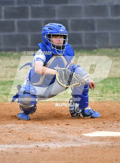 Thumbnail 1 in Braggs @ Webbers Falls (Game 1) photogallery.