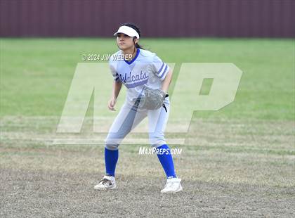 Thumbnail 1 in Braggs @ Webbers Falls (Game 1) photogallery.