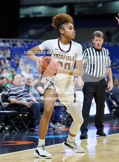 Thumbnail 2 in Fairfield vs. Idalou (UIL 3A State Semifinal) photogallery.