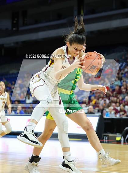 Thumbnail 2 in Fairfield vs. Idalou (UIL 3A State Semifinal) photogallery.
