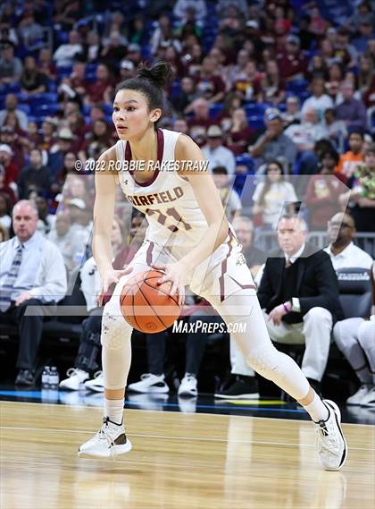 Thumbnail 1 in Fairfield vs. Idalou (UIL 3A State Semifinal) photogallery.