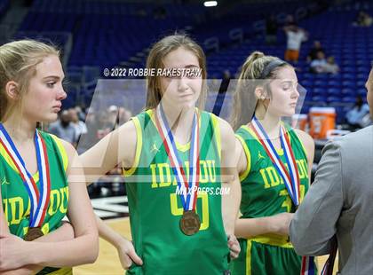 Thumbnail 3 in Fairfield vs. Idalou (UIL 3A State Semifinal) photogallery.