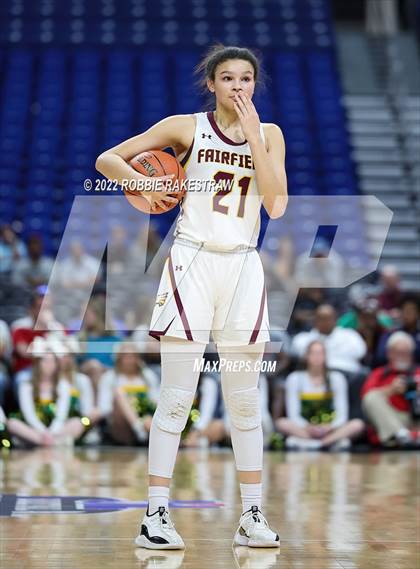 Thumbnail 3 in Fairfield vs. Idalou (UIL 3A State Semifinal) photogallery.