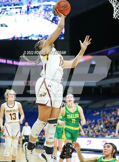 Thumbnail 1 in Fairfield vs. Idalou (UIL 3A State Semifinal) photogallery.