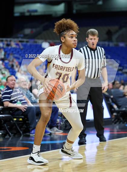 Thumbnail 1 in Fairfield vs. Idalou (UIL 3A State Semifinal) photogallery.