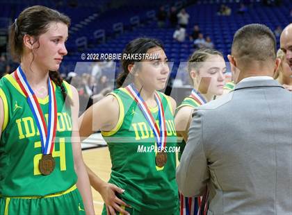 Thumbnail 1 in Fairfield vs. Idalou (UIL 3A State Semifinal) photogallery.