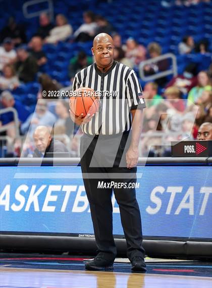 Thumbnail 1 in Fairfield vs. Idalou (UIL 3A State Semifinal) photogallery.