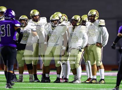 Thumbnail 2 in Bellflower vs. Norwalk photogallery.