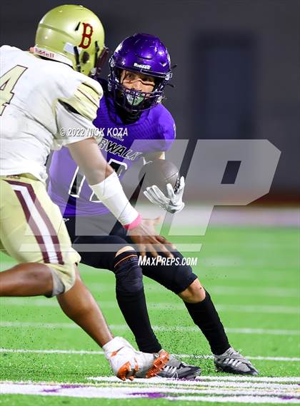 Thumbnail 3 in Bellflower vs. Norwalk photogallery.