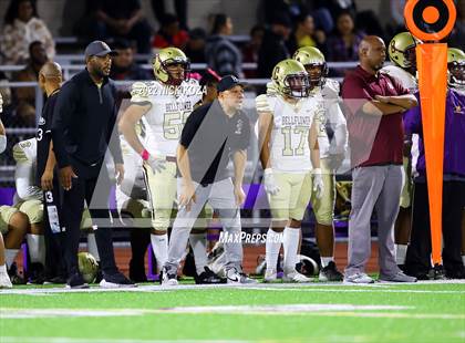 Thumbnail 1 in Bellflower vs. Norwalk photogallery.