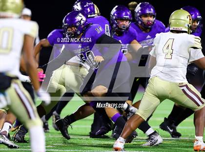 Thumbnail 3 in Bellflower vs. Norwalk photogallery.