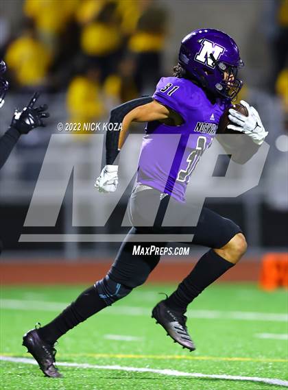 Thumbnail 1 in Bellflower vs. Norwalk photogallery.