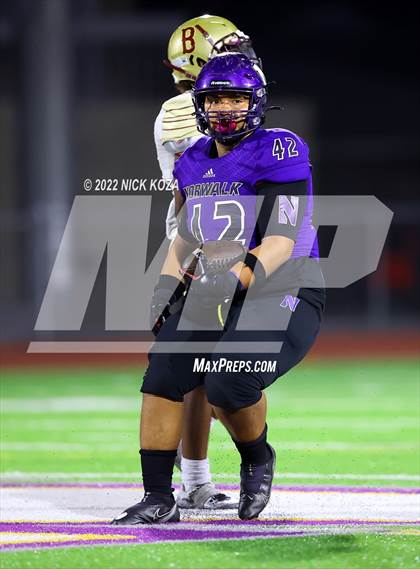 Thumbnail 1 in Bellflower vs. Norwalk photogallery.
