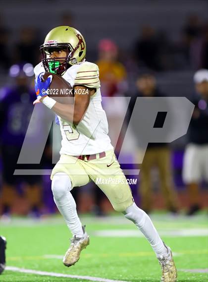 Thumbnail 3 in Bellflower vs. Norwalk photogallery.
