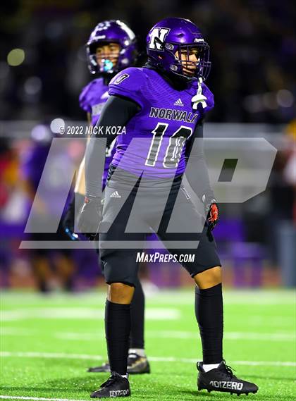Thumbnail 1 in Bellflower vs. Norwalk photogallery.