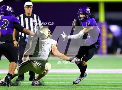 Thumbnail 1 in Bellflower vs. Norwalk photogallery.